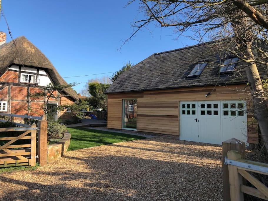 Stylish Cottage In The Pewsey Vale مارلبوره المظهر الخارجي الصورة