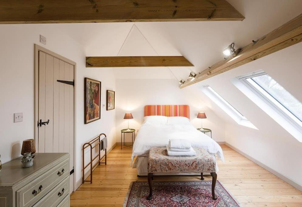 Stylish Cottage In The Pewsey Vale مارلبوره المظهر الخارجي الصورة