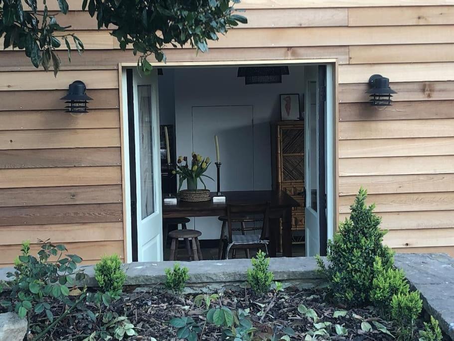 Stylish Cottage In The Pewsey Vale مارلبوره المظهر الخارجي الصورة